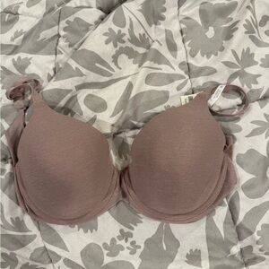 Aerie NWT lightly lined 32ddd